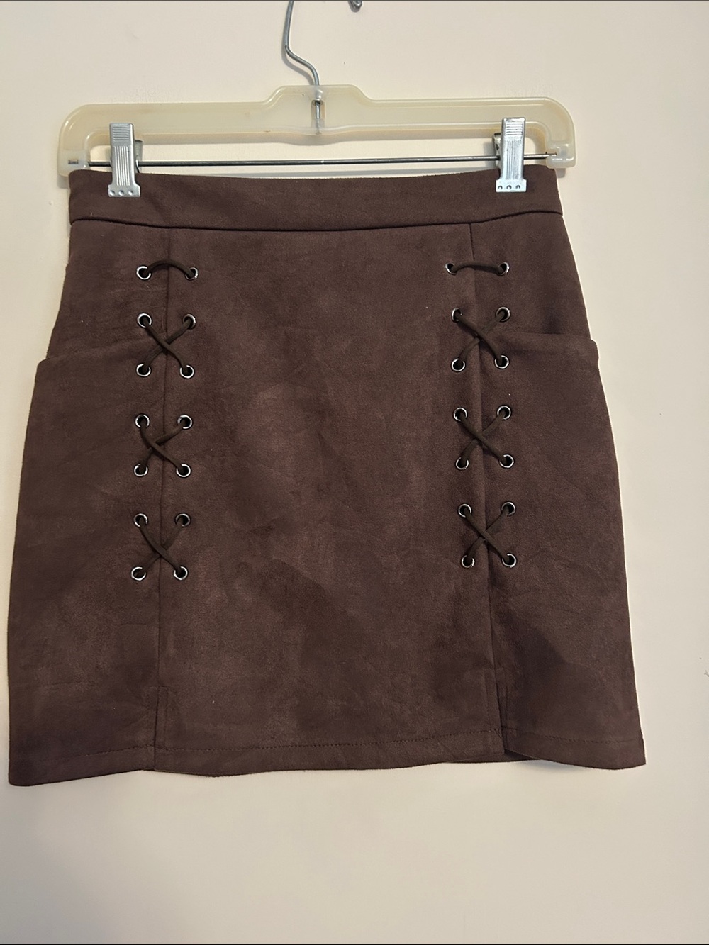 Women's brown faux suede mini skirt laced up trim back zip like new  size small